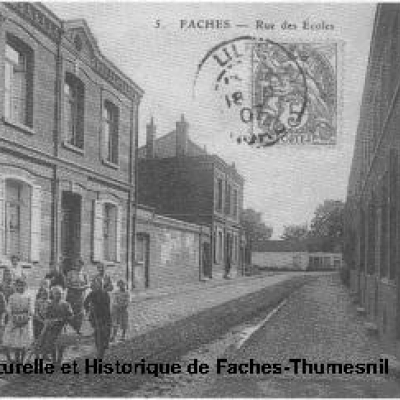 RUE DES ECOLES.JPG